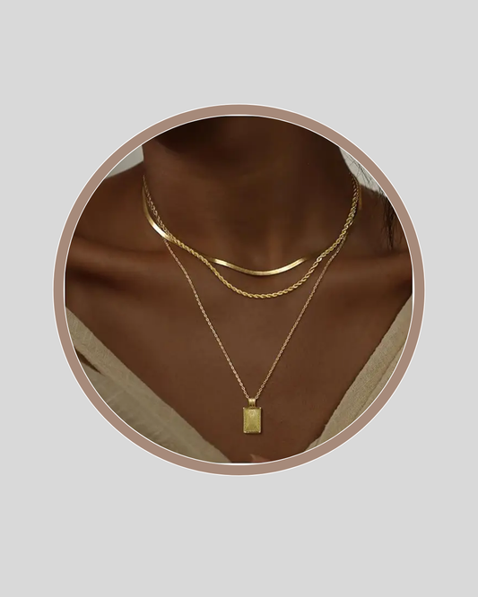 GOLD NECKLENCE
